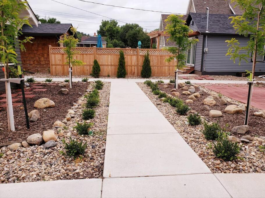 Cozy 2 Bdrm Vacation Rental - 1 Mile To Dtwn Rapid City Esterno foto